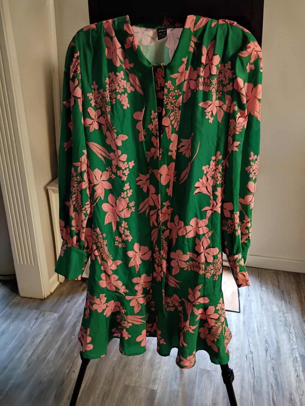SHEIN Green Tunic Dress with Pink Floral Print